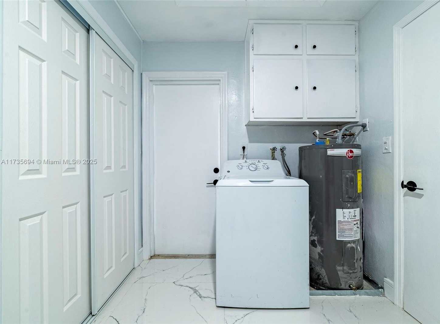 Small Image of 6113 NORTH WEST 18TH ST, Margate Number 39