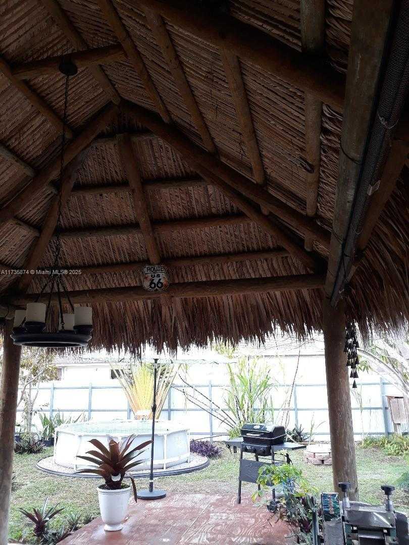 Small Image of 15221 SOUTH WEST 308 ST, Homestead Number 15