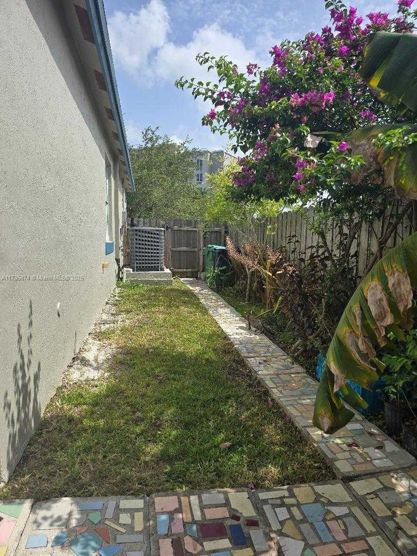 Small Image of 15221 SOUTH WEST 308 ST, Homestead Number 18