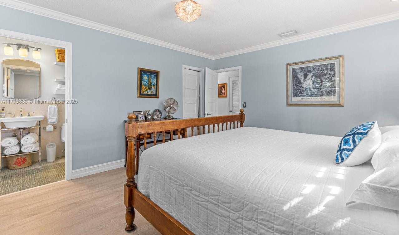 Small Image of 3285 CHURCHILL DRIVE, Boynton Beach Number 14