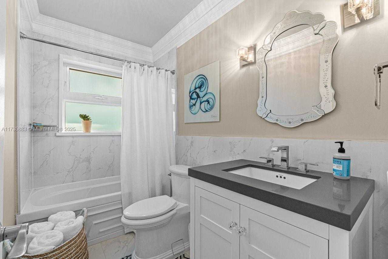 Small Image of 3285 CHURCHILL DRIVE, Boynton Beach Number 19