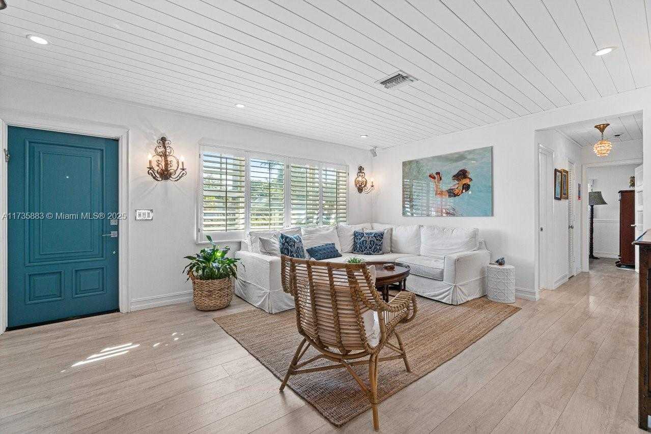 Small Image of 3285 CHURCHILL DRIVE, Boynton Beach Number 4