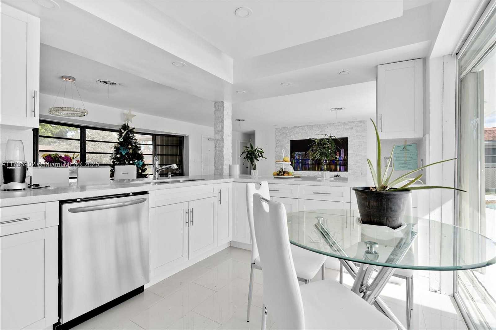 Small Image of 1418 NORTH EAST 57TH CT, Fort Lauderdale Number 18