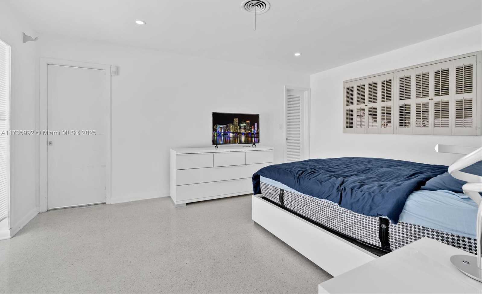 Small Image of 1418 NORTH EAST 57TH CT, Fort Lauderdale Number 26