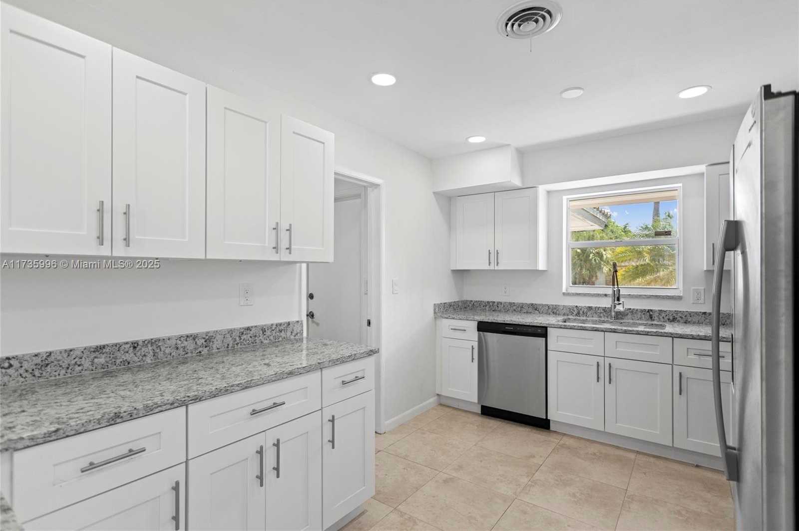 Small Image of 4351 NORTH EAST 15TH TER, Oakland Park Number 8