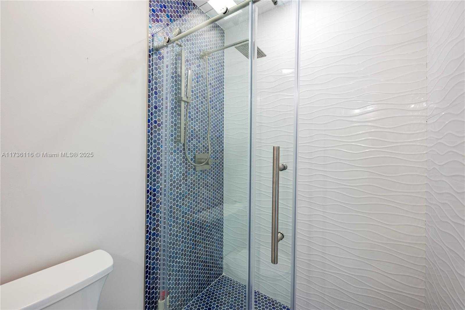 Small Image of 16141 WEST TROON CIR, Miami Lakes Number 18