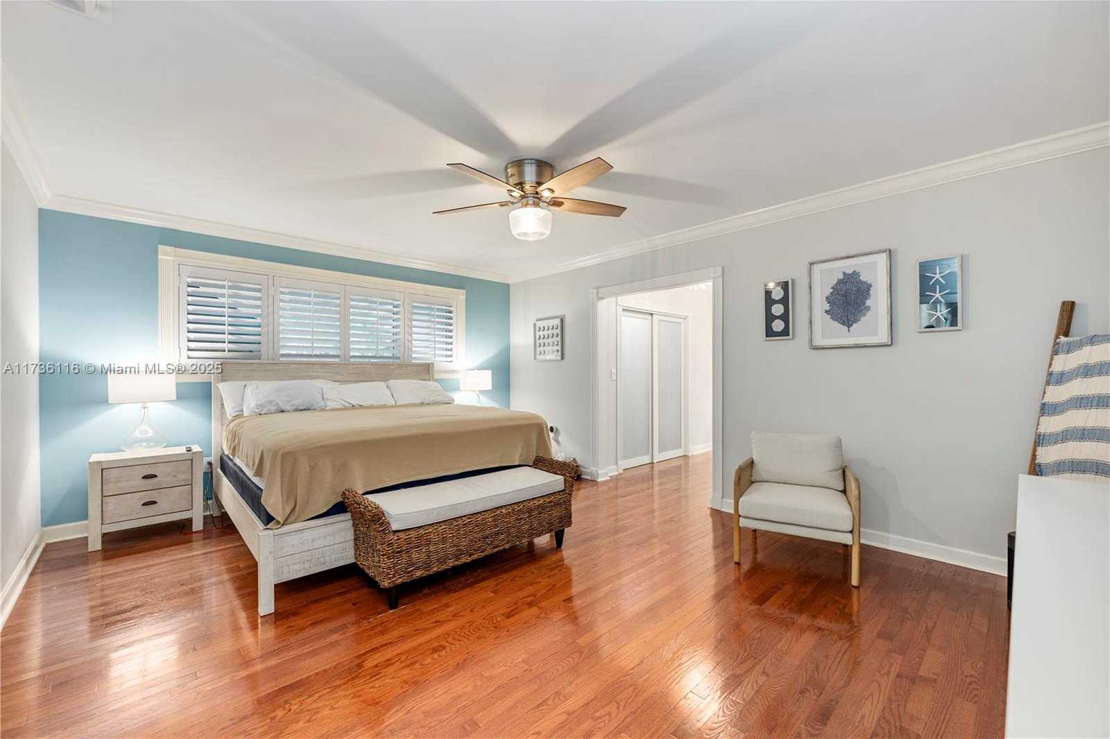 Small Image of 16141 WEST TROON CIR, Miami Lakes Number 37