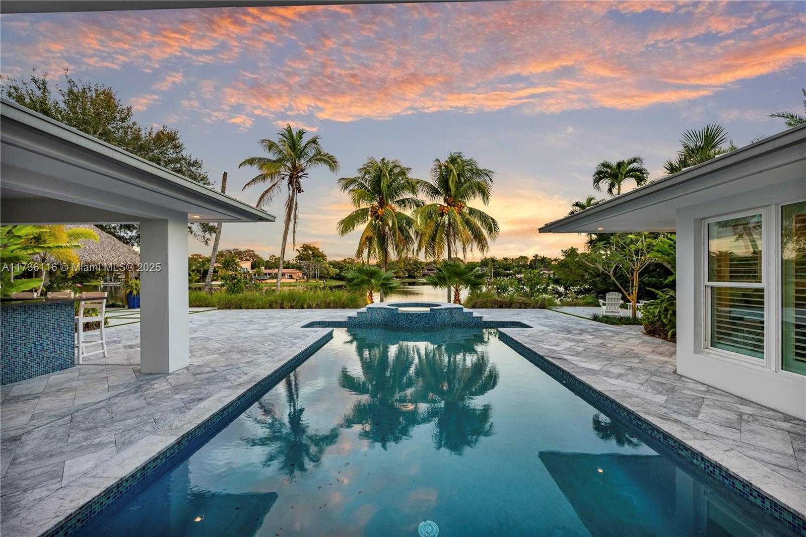 Small Image of 16141 WEST TROON CIR, Miami Lakes Number 5