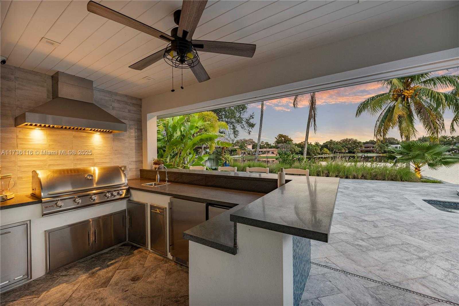 Small Image of 16141 WEST TROON CIR, Miami Lakes Number 56