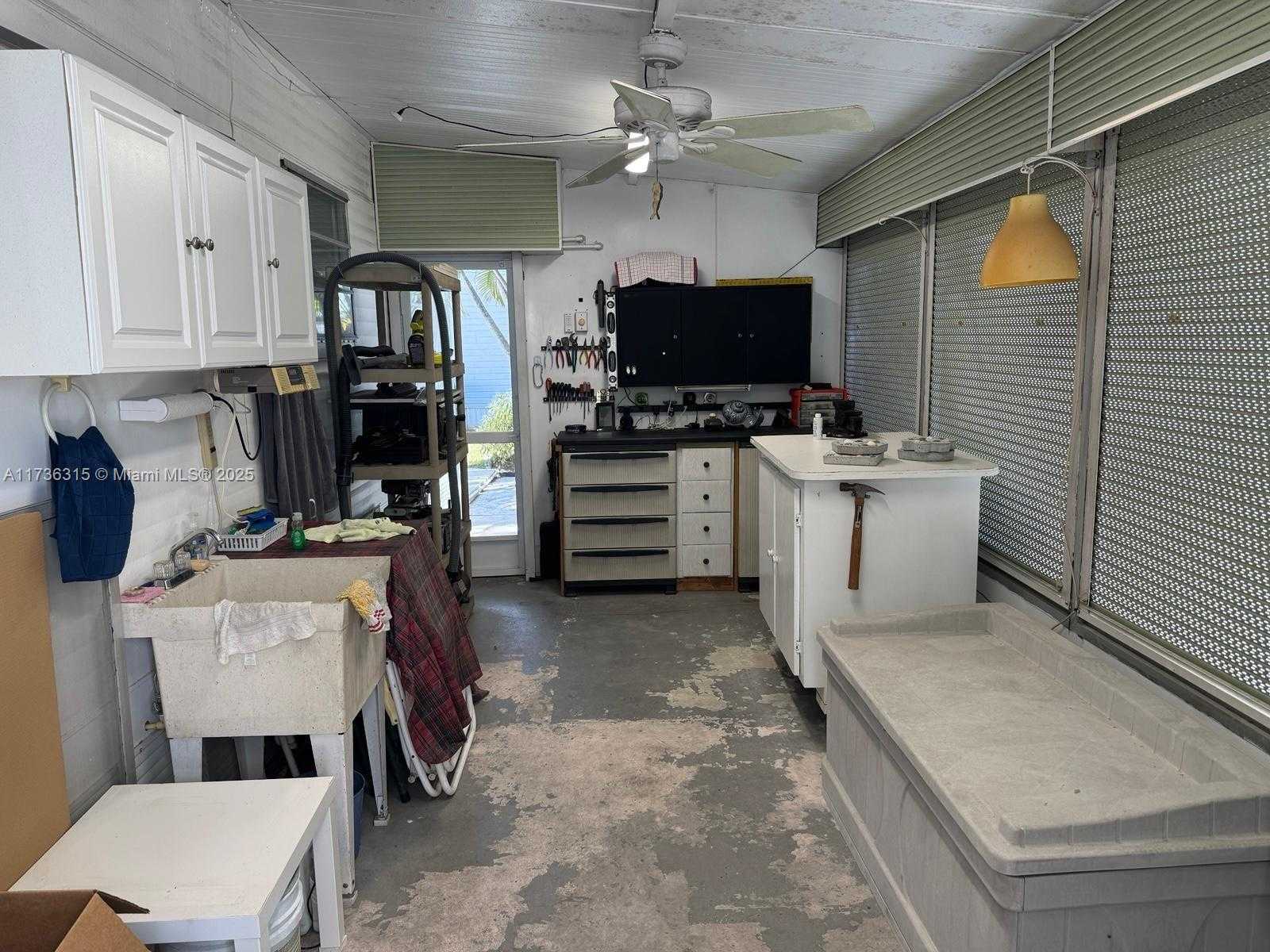 Small Image of 8630 SOUTH WEST 21ST CT, Davie Number 36