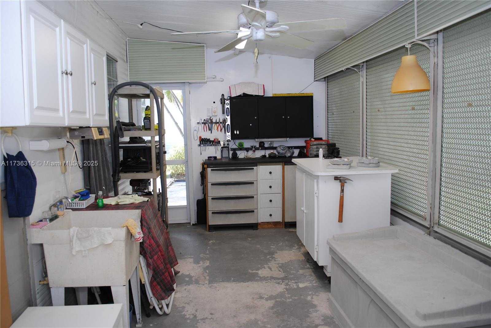 Small Image of 8630 SOUTH WEST 21ST CT, Davie Number 37