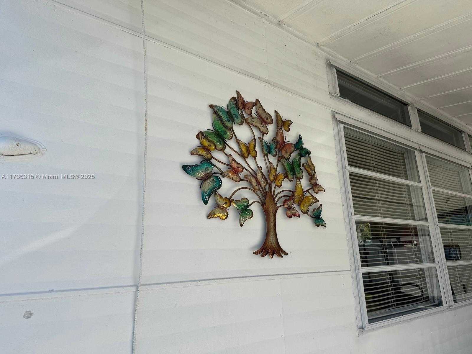 Small Image of 8630 SOUTH WEST 21ST CT, Davie Number 44