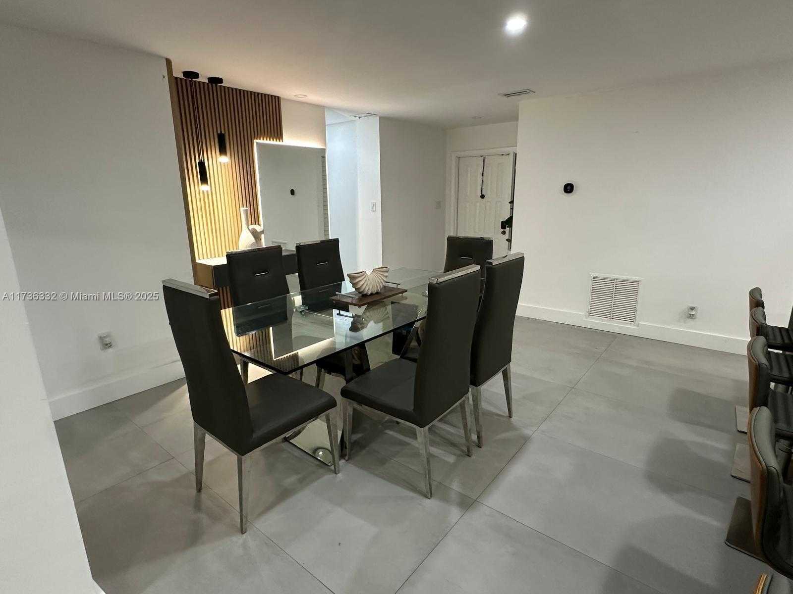 Small Image of 16805 SOUTH WEST 5TH WAY, Weston Number 13