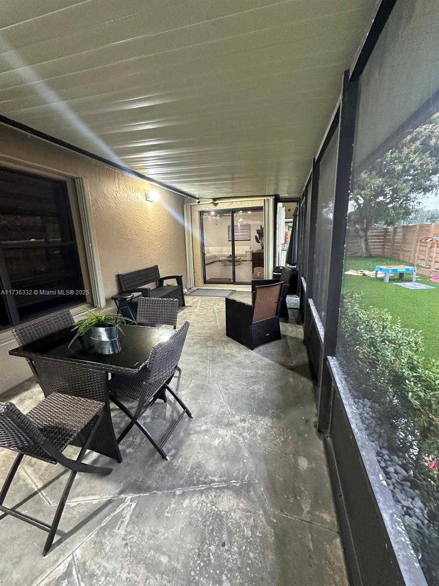 Small Image of 16805 SOUTH WEST 5TH WAY, Weston Number 29