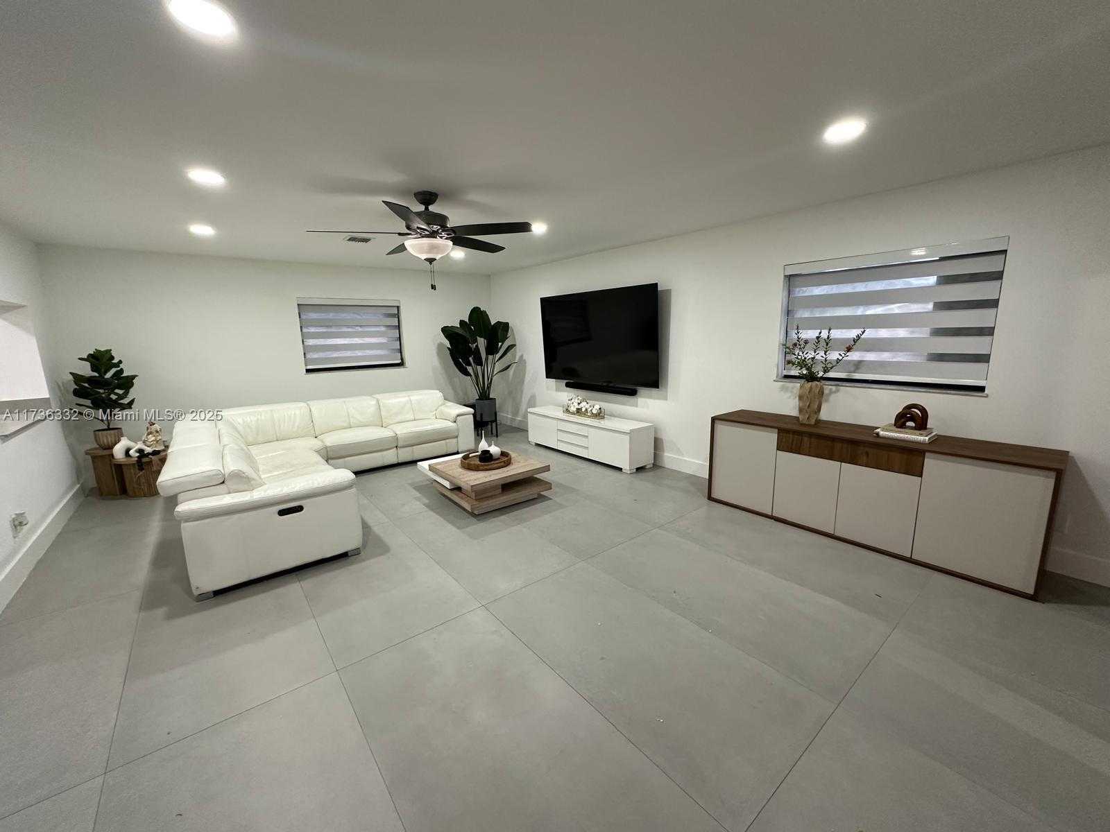 Small Image of 16805 SOUTH WEST 5TH WAY, Weston Number 8