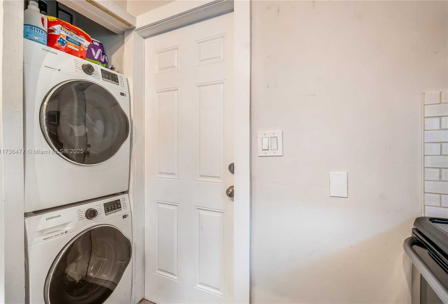 Small Image of 1091 NORTH EAST 36TH ST, Oakland Park Number 18