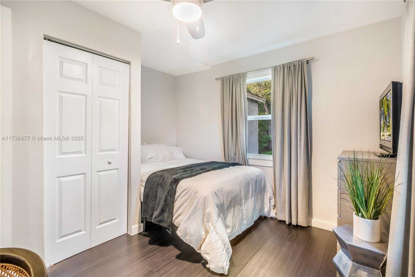 Small Image of 1091 NORTH EAST 36TH ST, Oakland Park Number 25