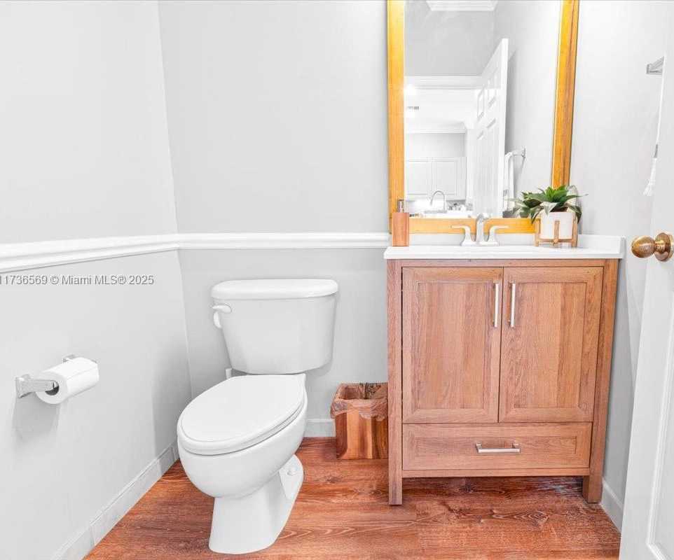 Small Image of 920 GOLDEN CANE DR, Weston Number 19