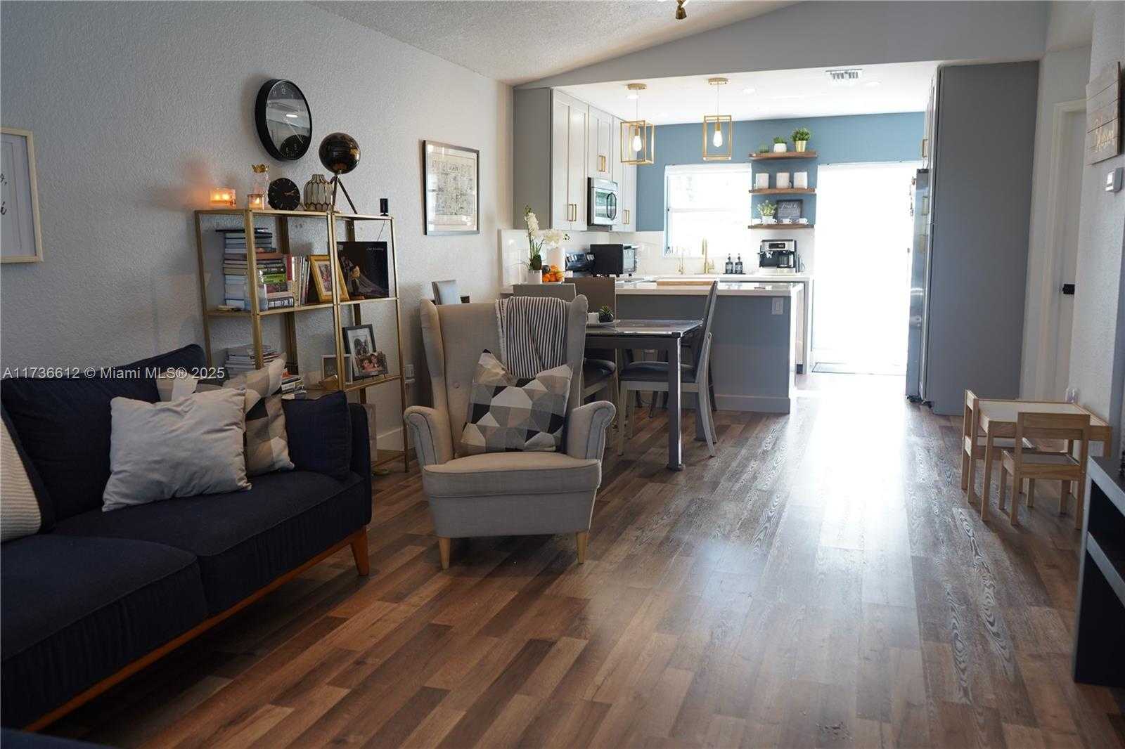 Small Image of 21496 SOUTH WEST 87TH PL, Cutler Bay Number 10