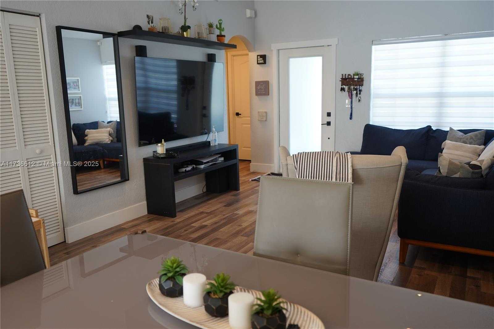 Small Image of 21496 SOUTH WEST 87TH PL, Cutler Bay Number 8