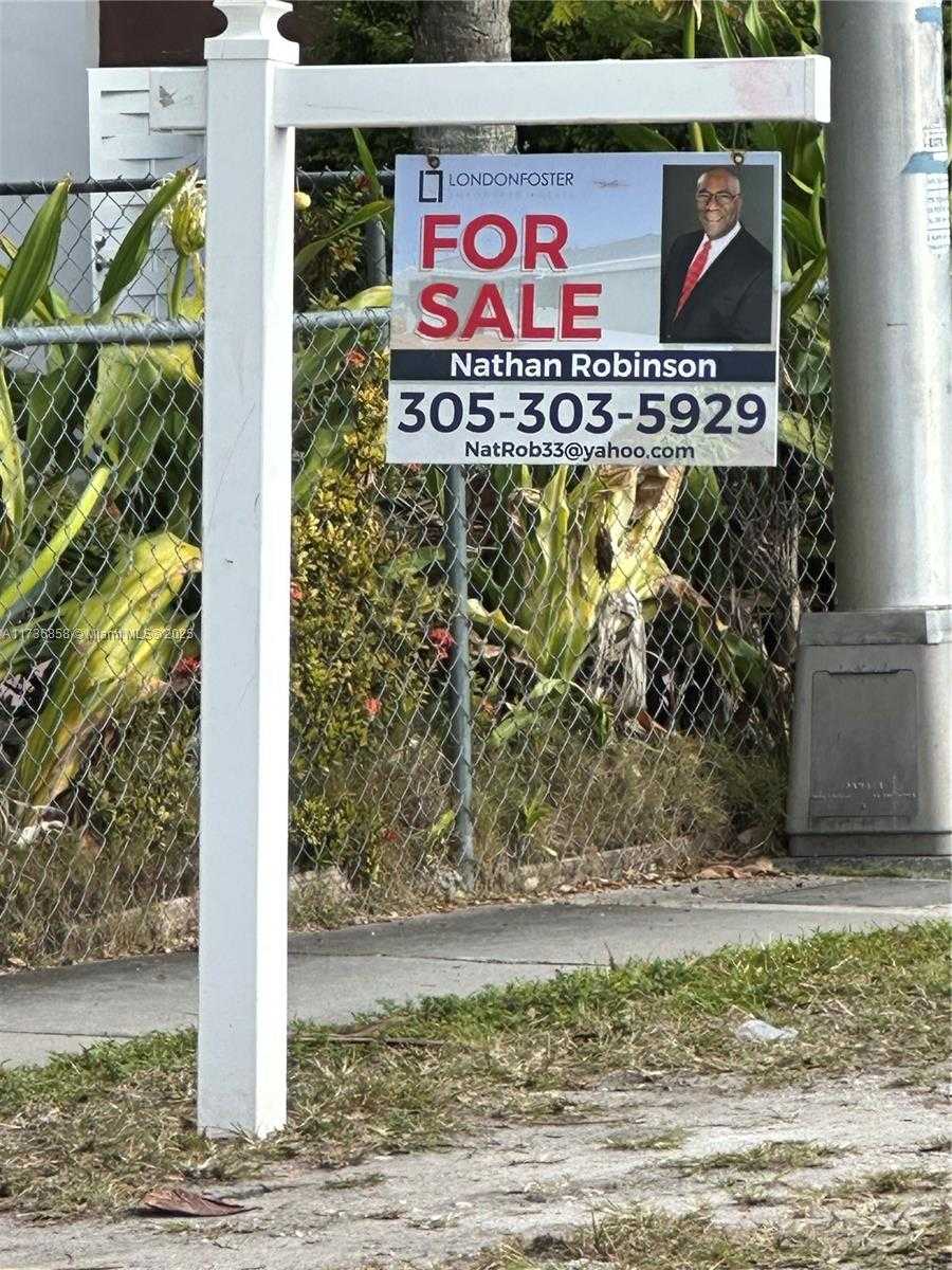 Small Image of 981 NORTH EAST 159TH ST, North Miami Beach Number 3
