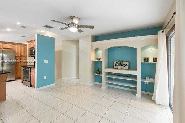 Small Image of 21440 SOUTH WEST 88 AVE, Cutler Bay Number 12