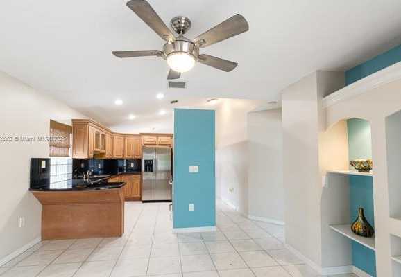 Small Image of 21440 SOUTH WEST 88 AVE, Cutler Bay Number 19