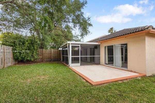 Small Image of 21440 SOUTH WEST 88 AVE, Cutler Bay Number 33