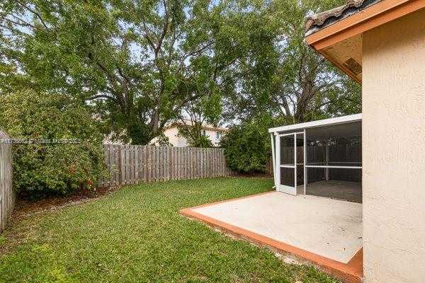 Small Image of 21440 SOUTH WEST 88 AVE, Cutler Bay Number 38