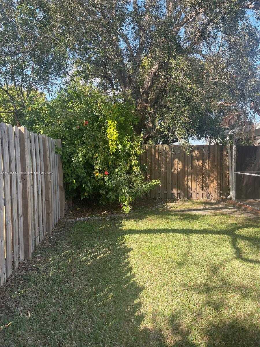 Small Image of 21440 SOUTH WEST 88 AVE, Cutler Bay Number 54