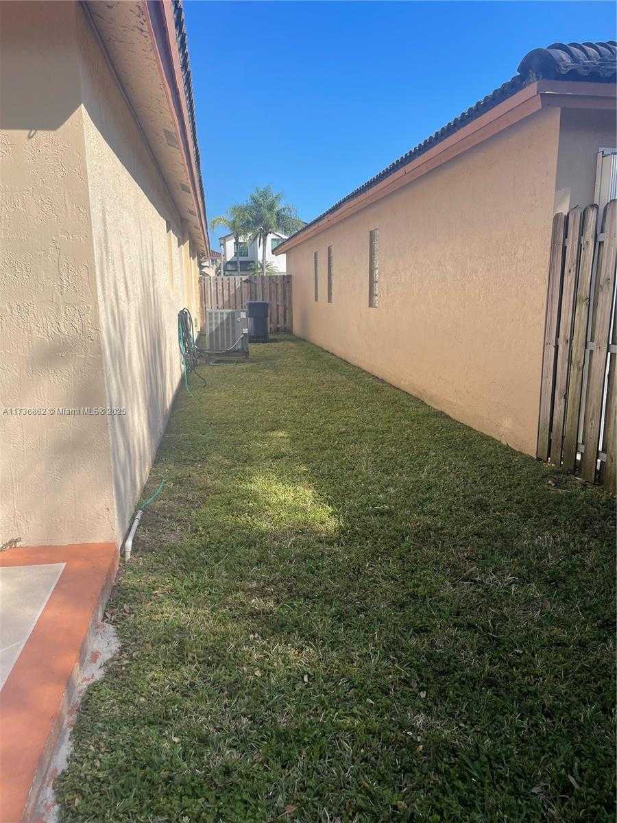 Small Image of 21440 SOUTH WEST 88 AVE, Cutler Bay Number 59