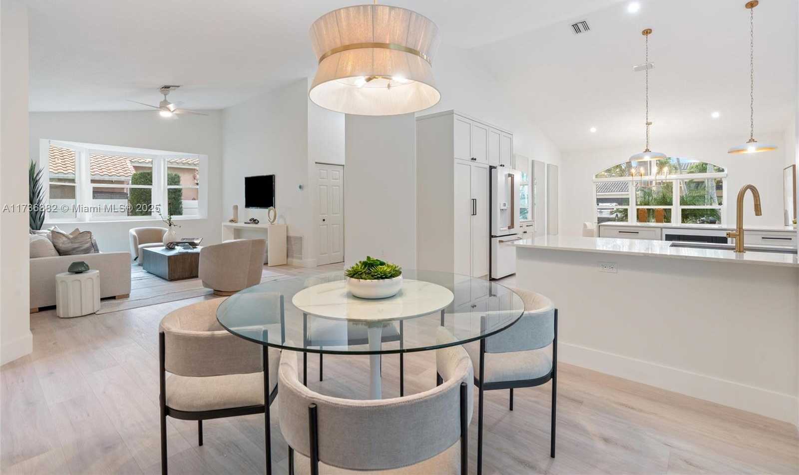 Small Image of 640 SOUTH WEST 101 AVE, Plantation Number 7