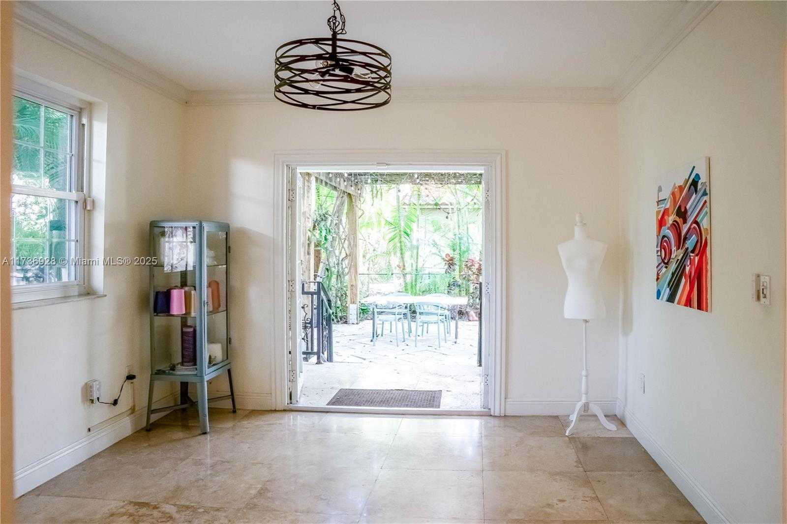 Small Image of 641 ZAMORA AVE, Coral Gables Number 23