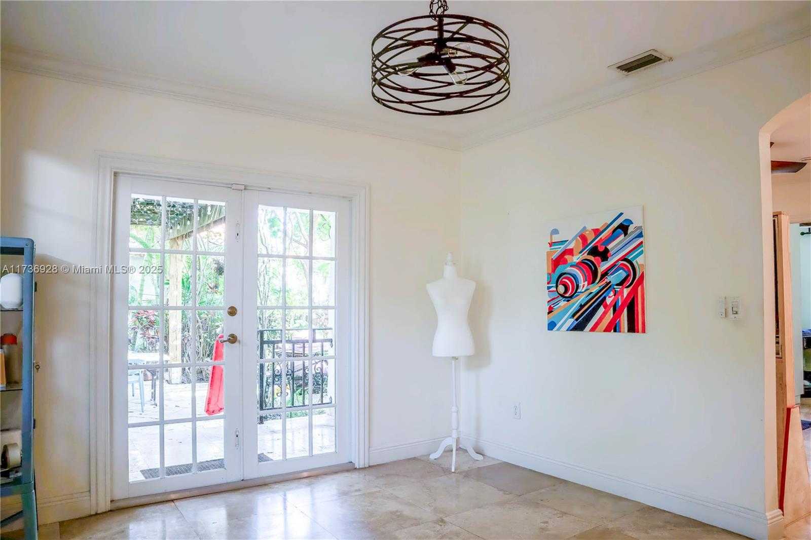 Small Image of 641 ZAMORA AVE, Coral Gables Number 24