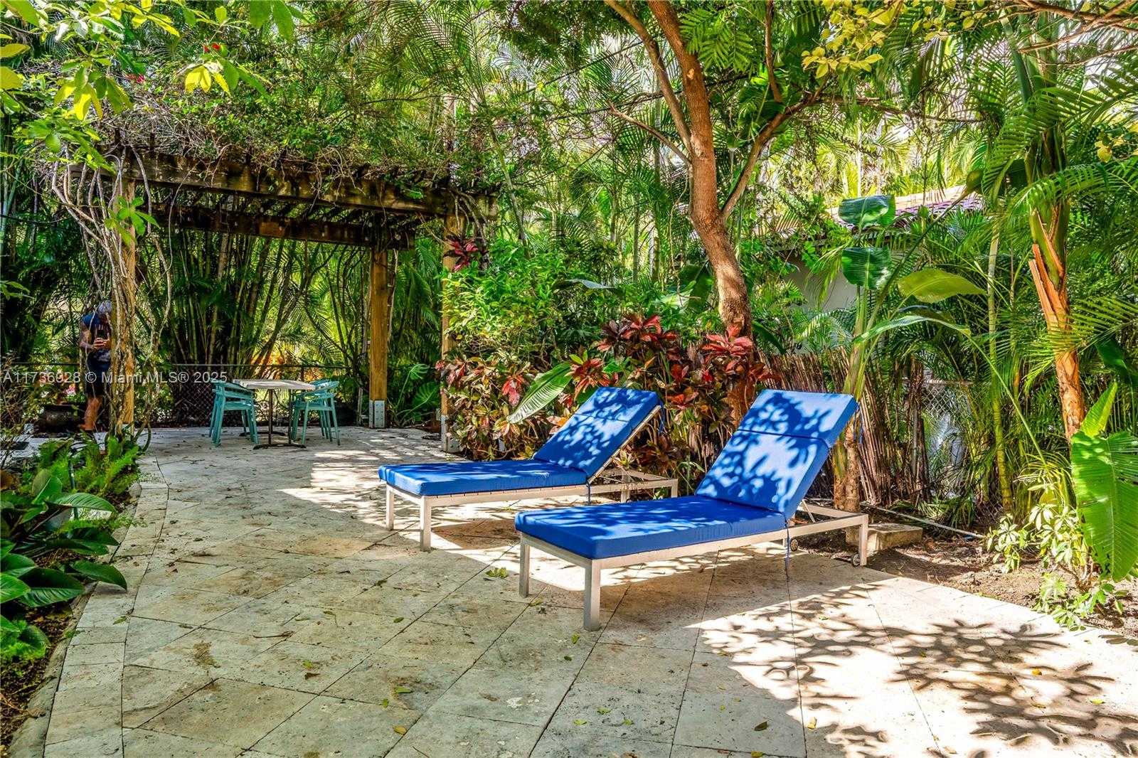 Small Image of 641 ZAMORA AVE, Coral Gables Number 27