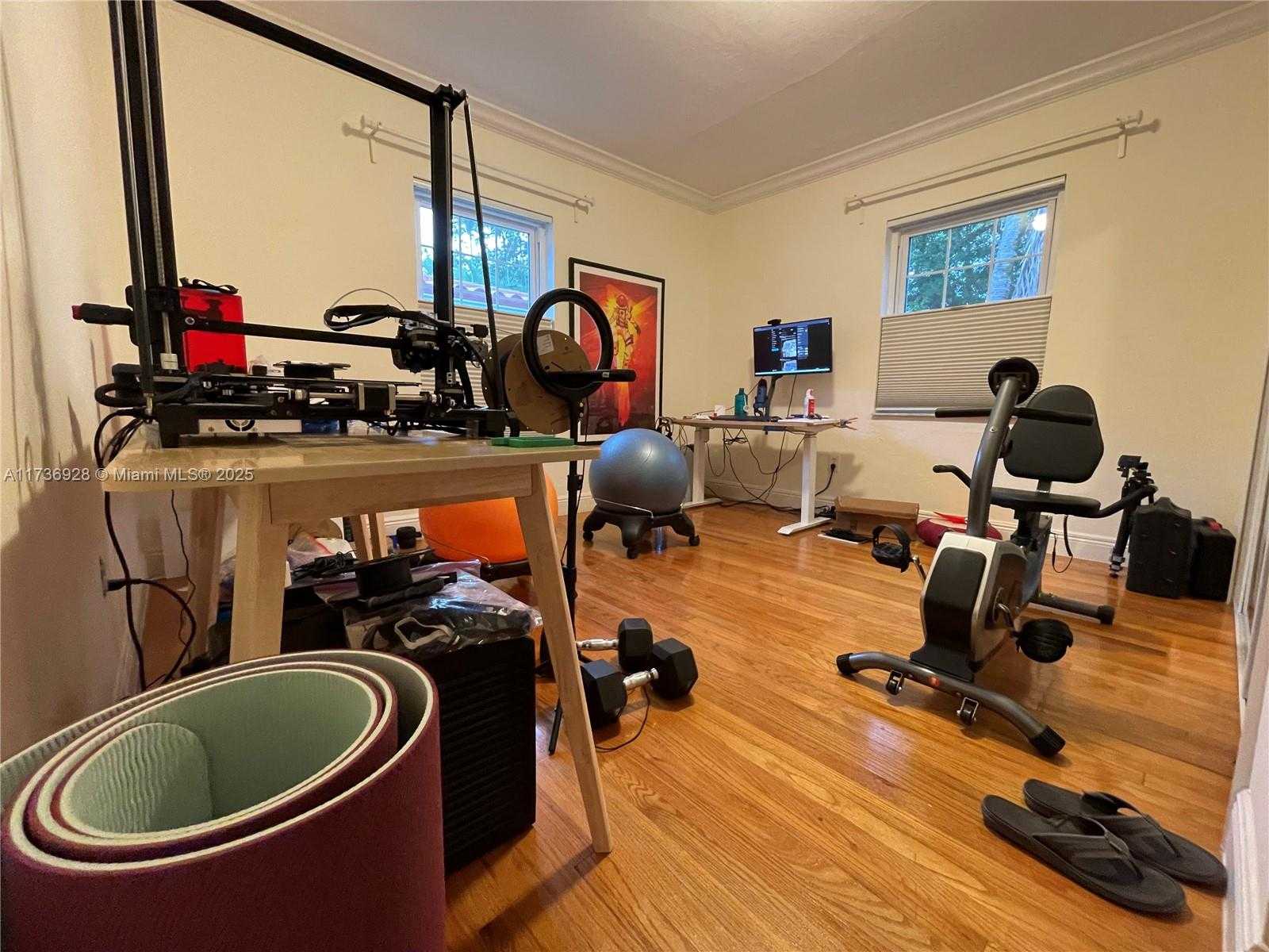 Small Image of 641 ZAMORA AVE, Coral Gables Number 8