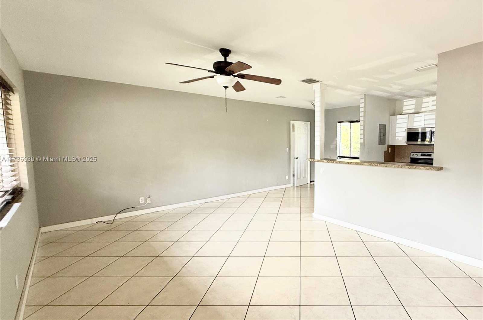 Small Image of 903 NORTH EAST 2ND ST, Hallandale Beach Number 11