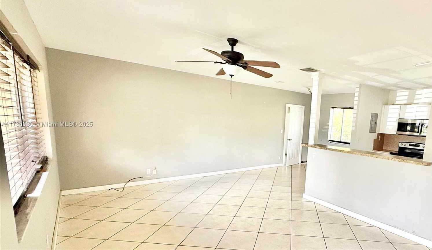 Small Image of 903 NORTH EAST 2ND ST, Hallandale Beach Number 12