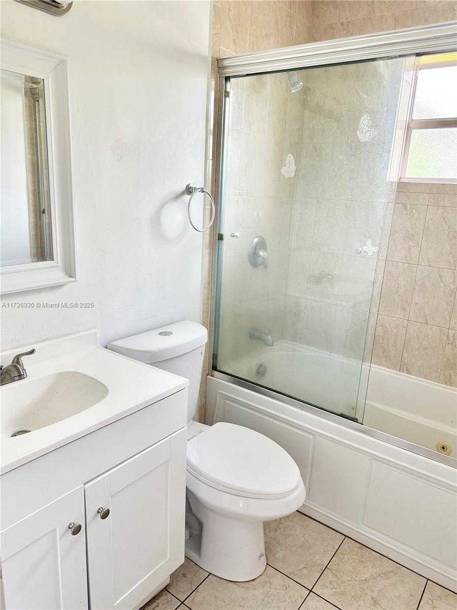 Small Image of 903 NORTH EAST 2ND ST, Hallandale Beach Number 19