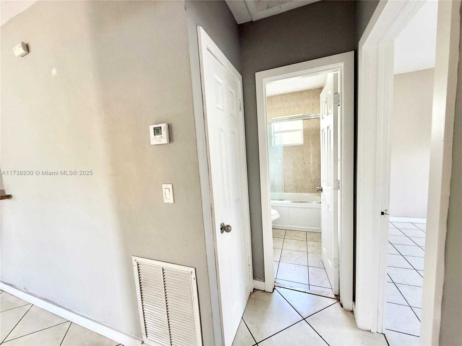 Small Image of 903 NORTH EAST 2ND ST, Hallandale Beach Number 21