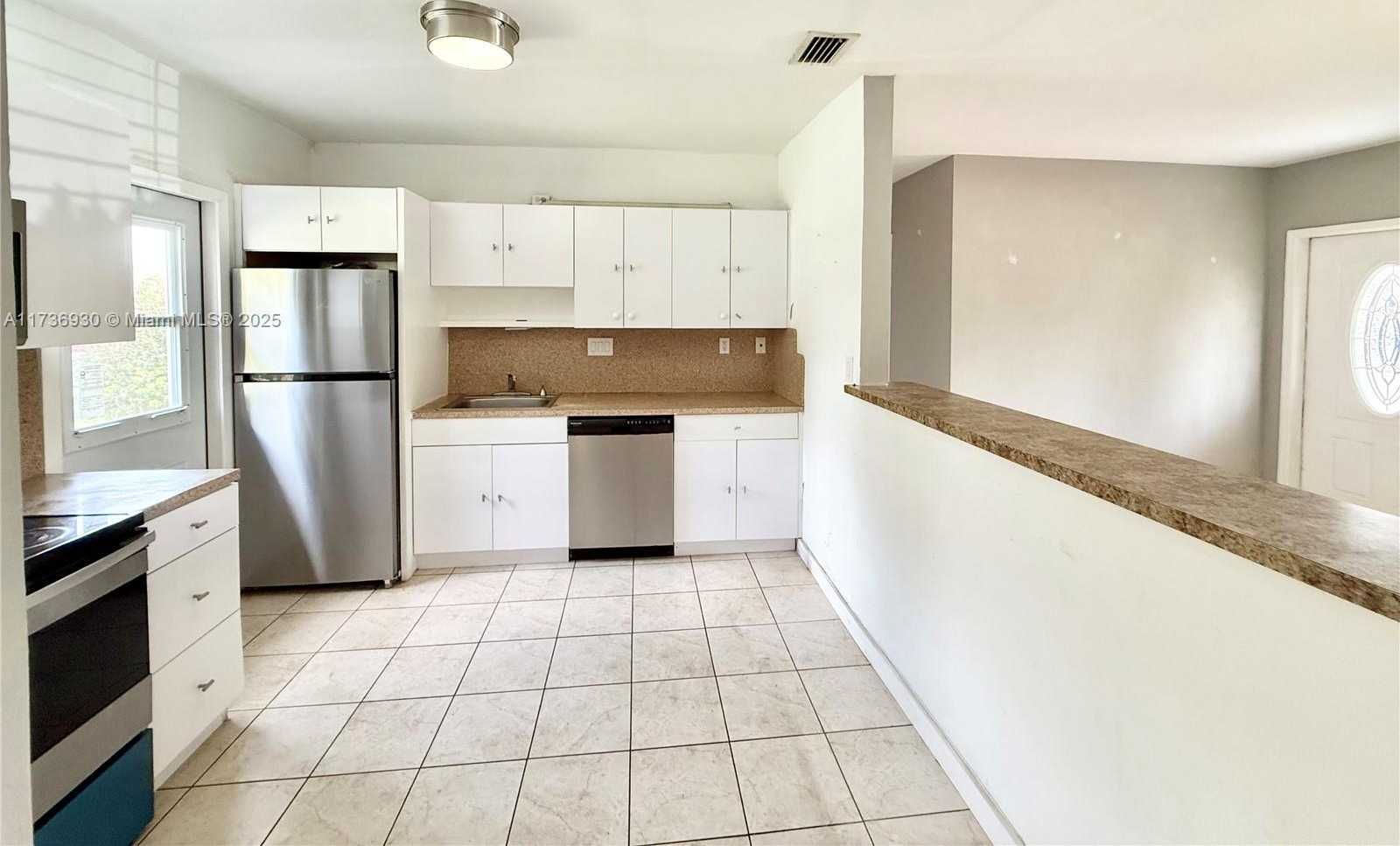 Small Image of 903 NORTH EAST 2ND ST, Hallandale Beach Number 33