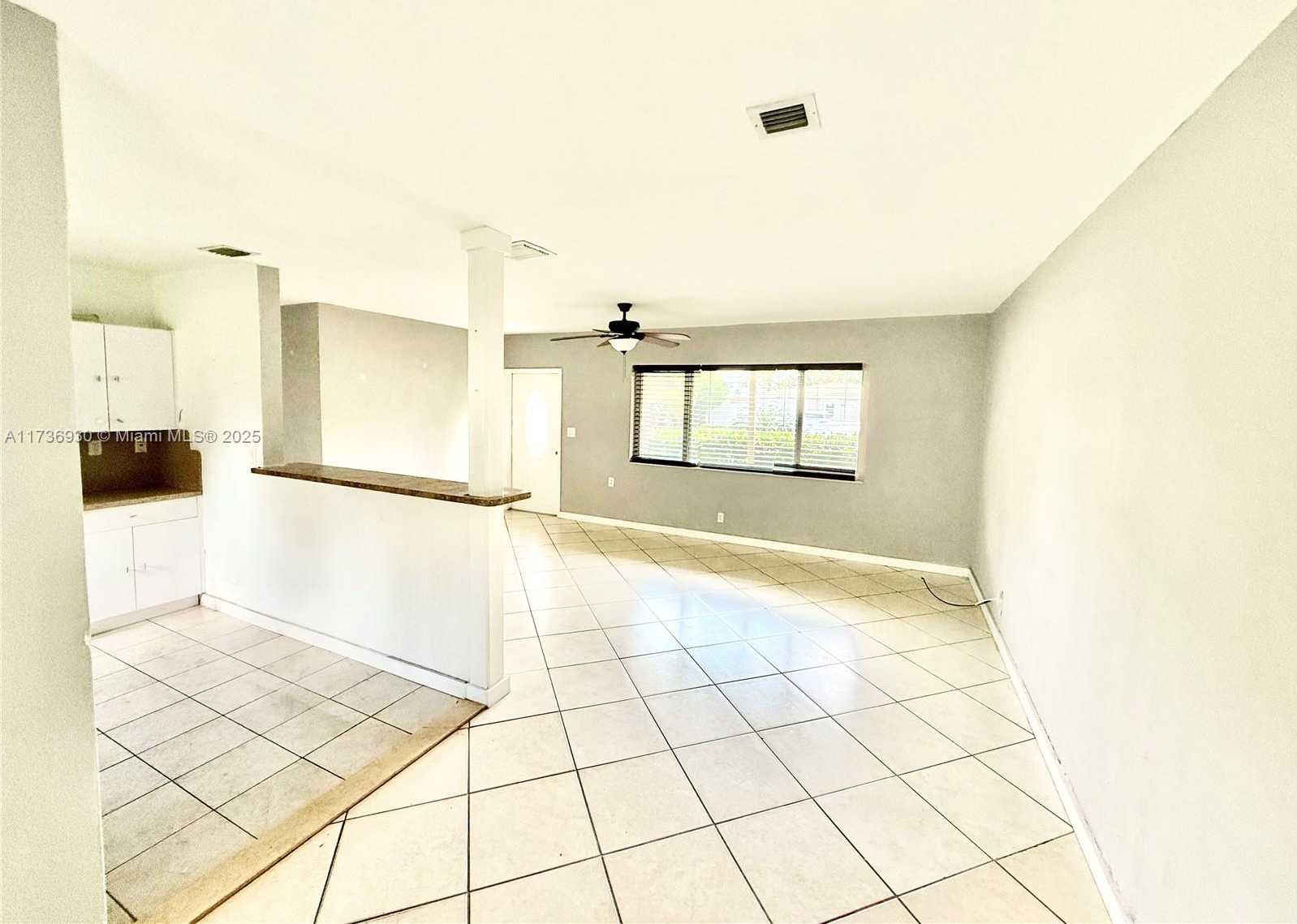 Small Image of 903 NORTH EAST 2ND ST, Hallandale Beach Number 6