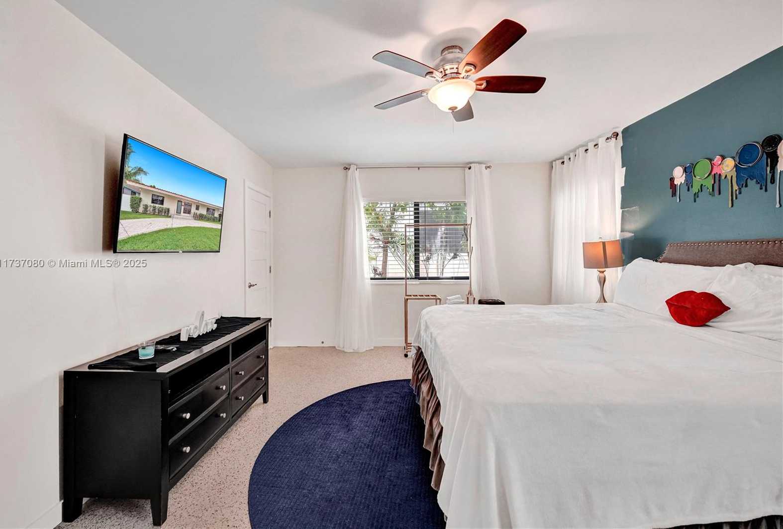 Small Image of 1704 RODMAN ST, Hollywood Number 15