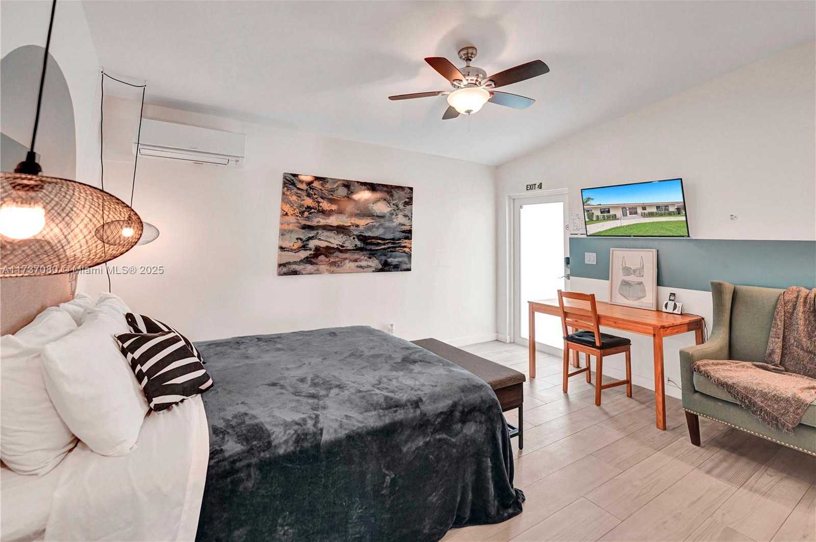 Small Image of 1704 RODMAN ST, Hollywood Number 17