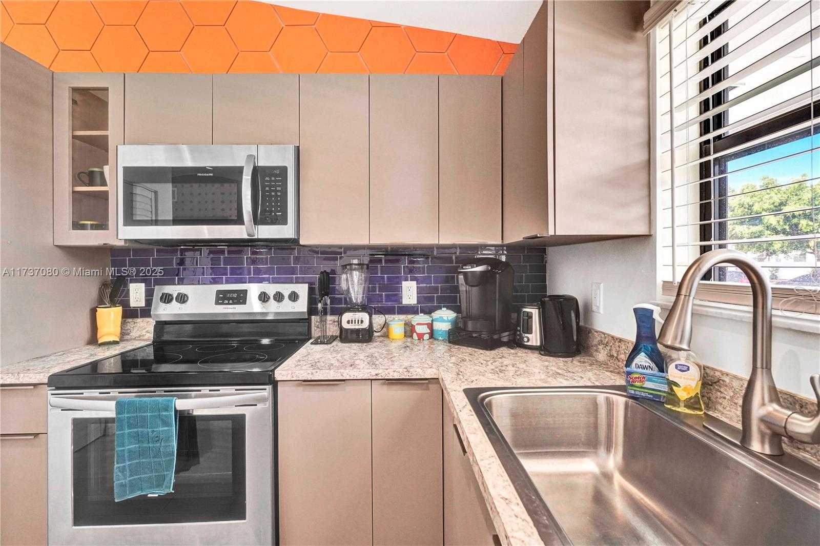 Small Image of 1704 RODMAN ST, Hollywood Number 28