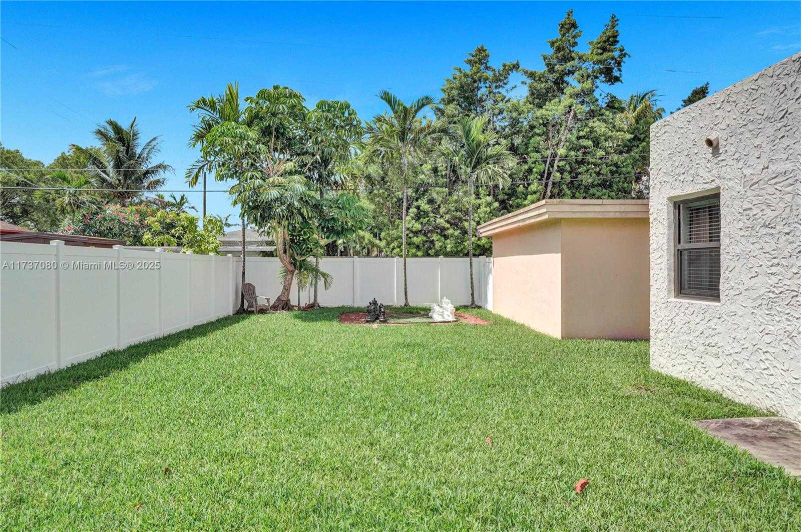 Small Image of 1704 RODMAN ST, Hollywood Number 36