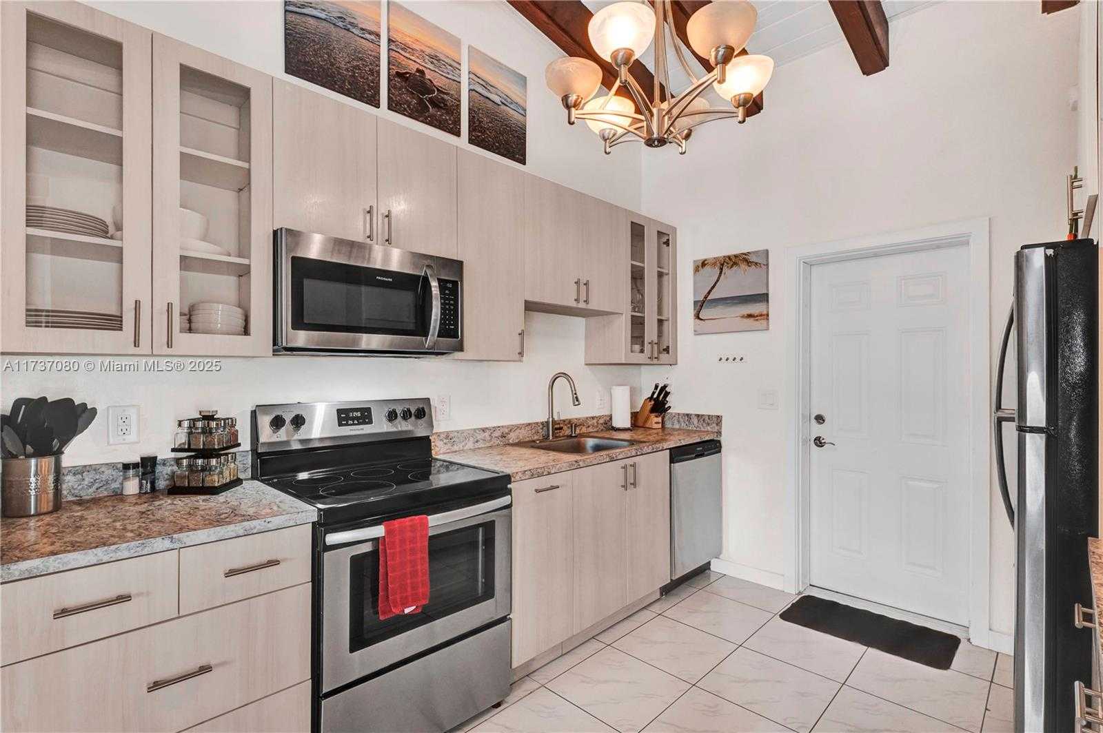 Small Image of 1704 RODMAN ST, Hollywood Number 46