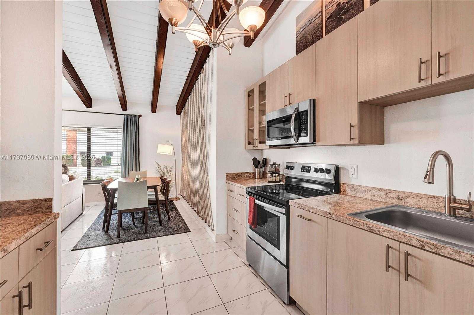 Small Image of 1704 RODMAN ST, Hollywood Number 48