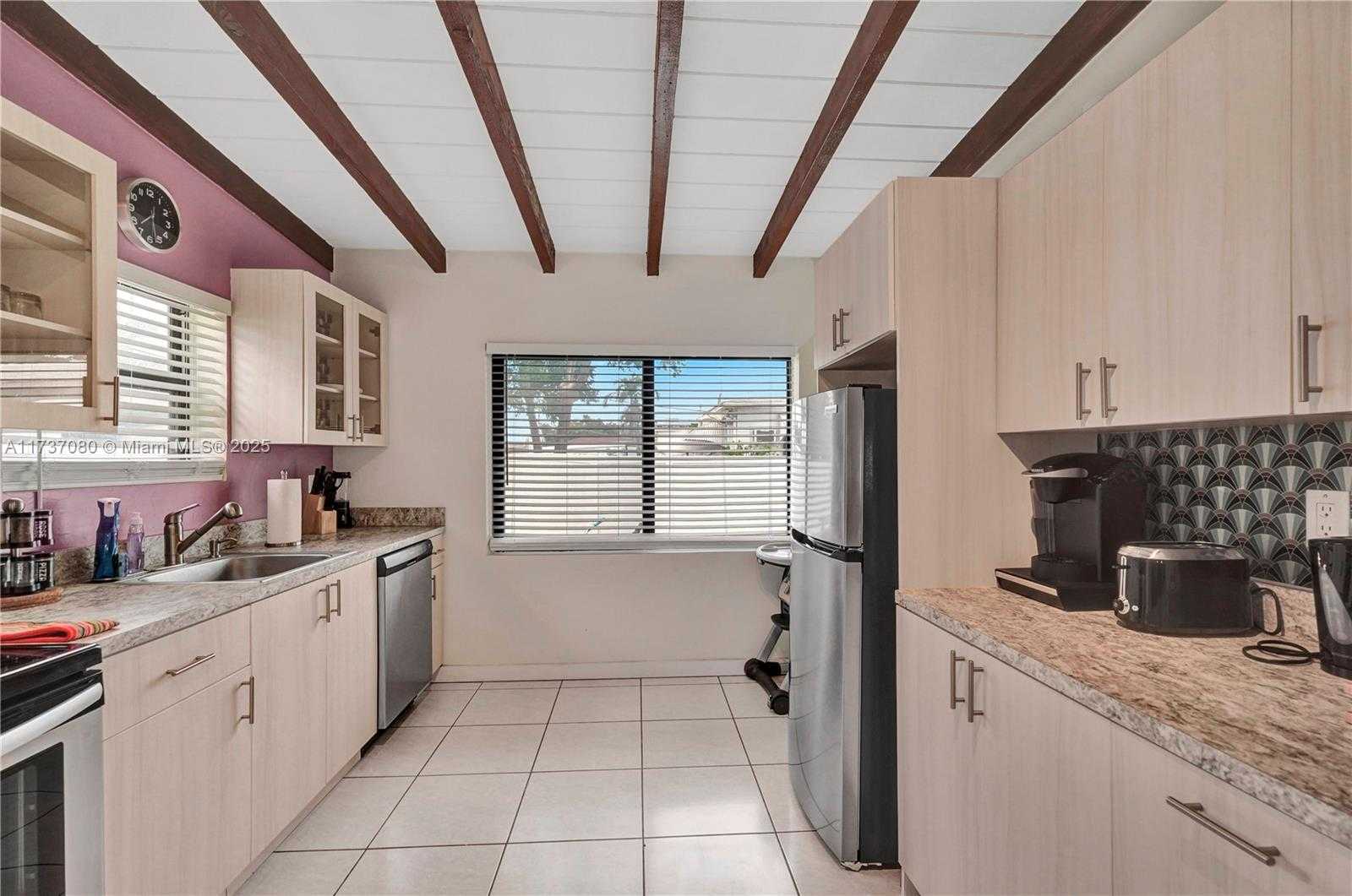 Small Image of 1704 RODMAN ST, Hollywood Number 61