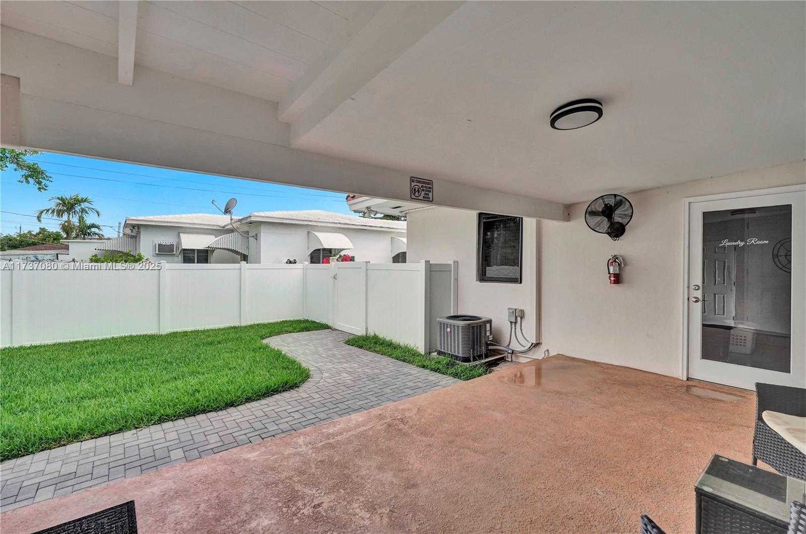 Small Image of 1704 RODMAN ST, Hollywood Number 80